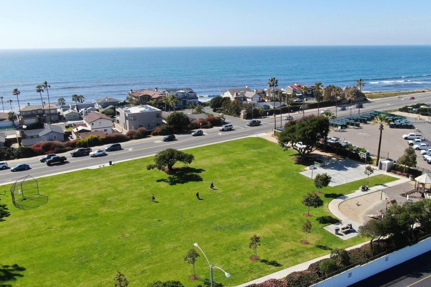 Walk To The Beach - Outdoor Dining - Spacious Carlsbad Exteriér fotografie